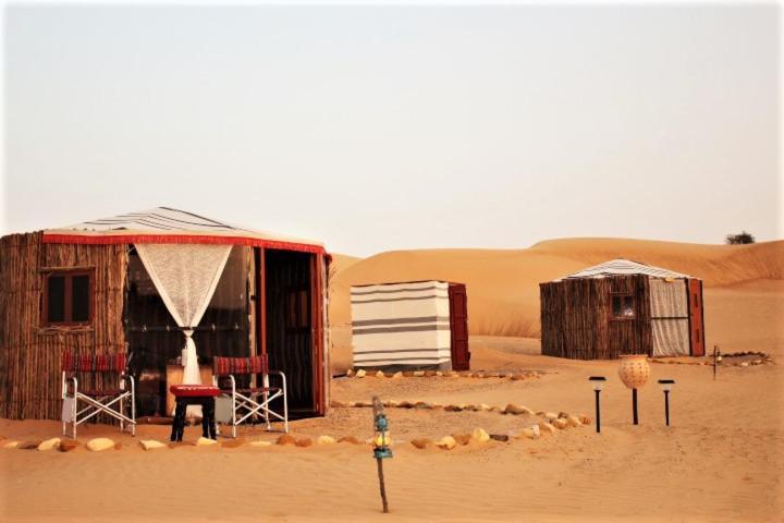 Legend Desert Camp Fulayj al Masha'ikh ภายนอก รูปภาพ