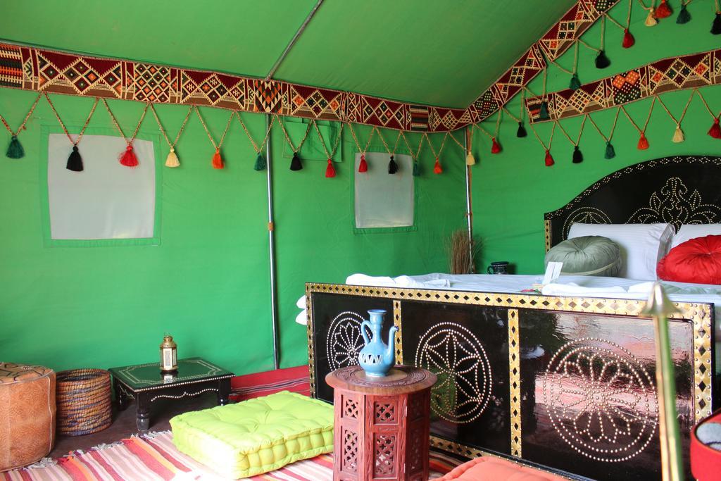 Legend Desert Camp Fulayj al Masha'ikh ภายนอก รูปภาพ