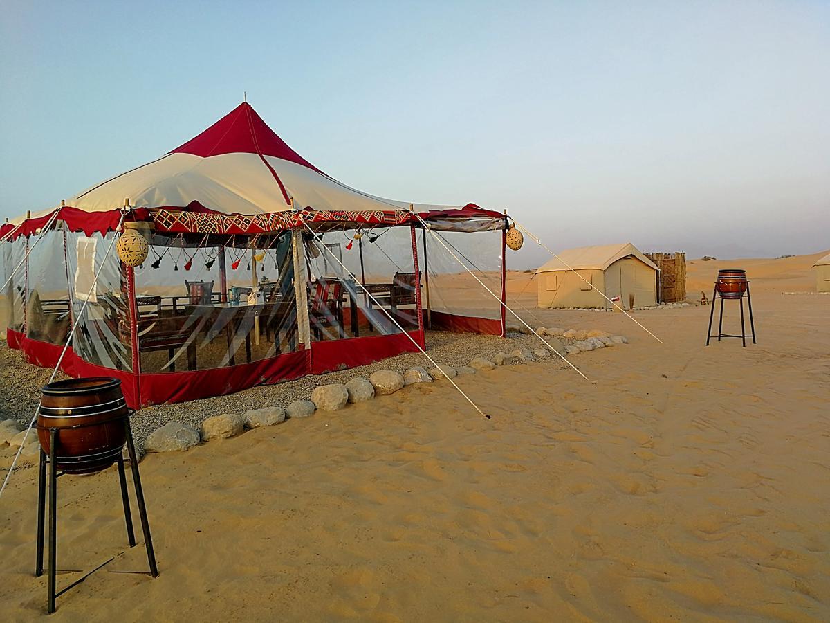 Legend Desert Camp Fulayj al Masha'ikh ภายนอก รูปภาพ