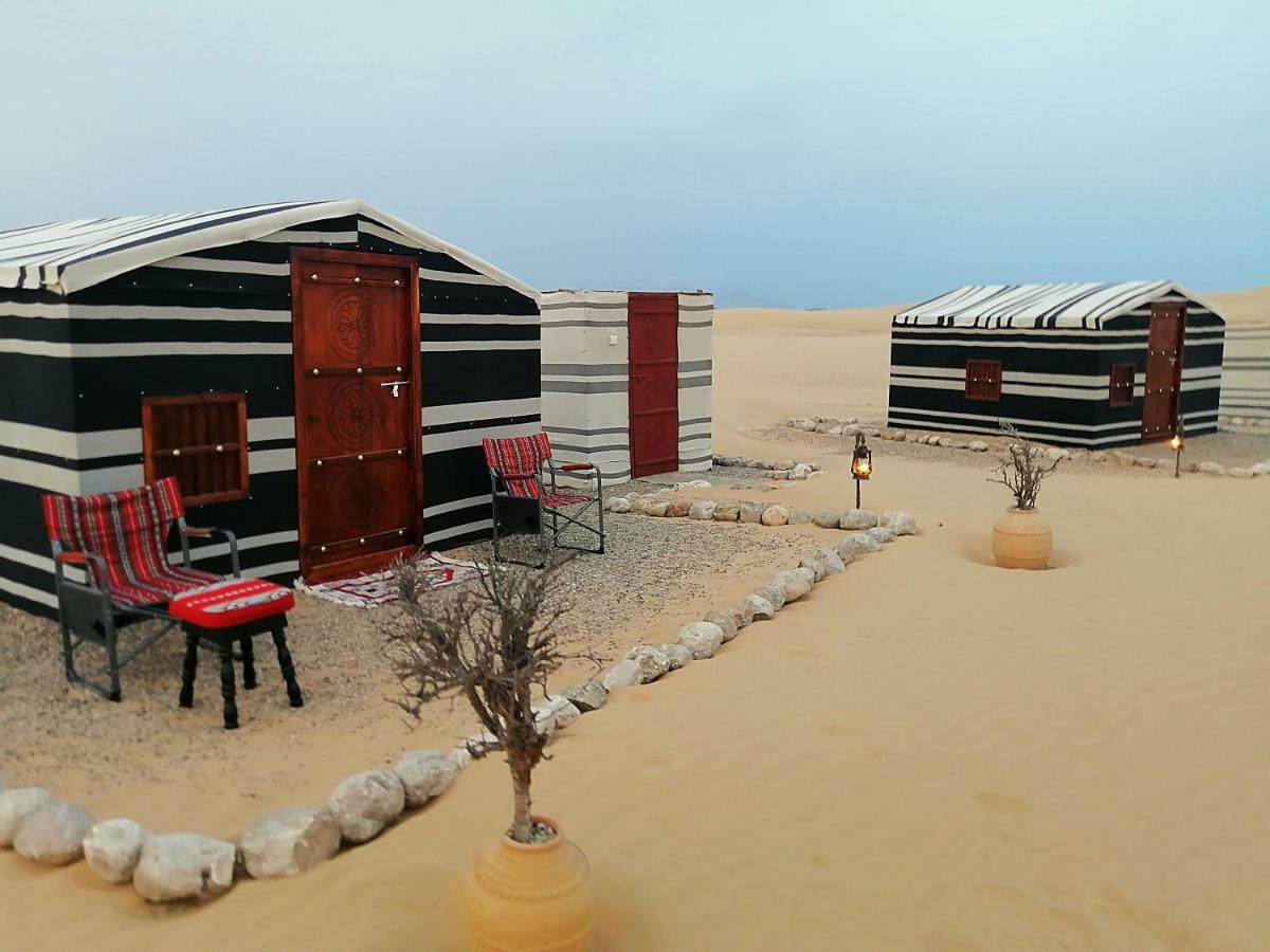 Legend Desert Camp Fulayj al Masha'ikh ภายนอก รูปภาพ